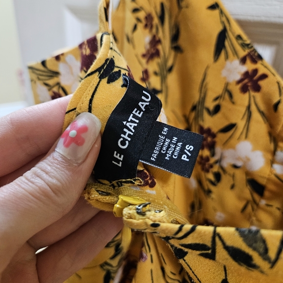 Le Chateau Spaghetti Strap Floral Dress - Picture 3 of 3